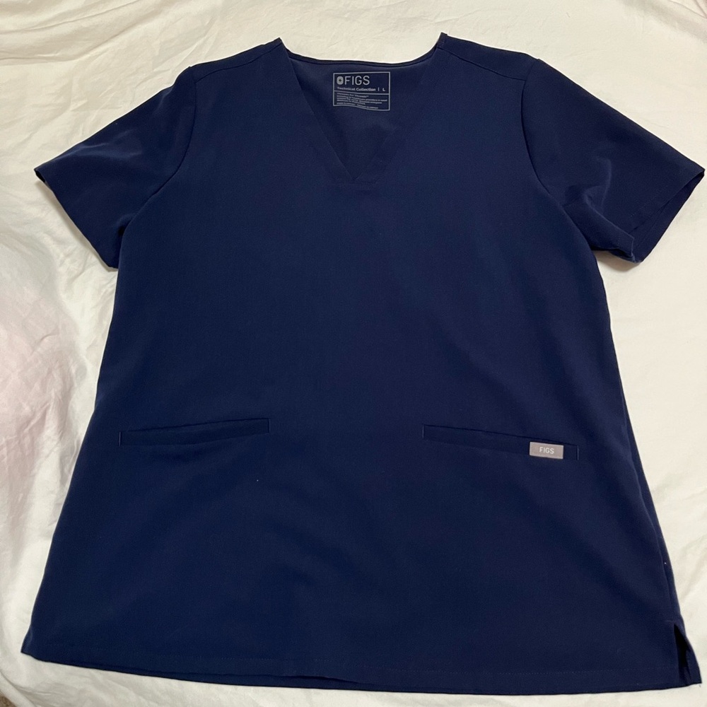 Figs Casma Navy Blue Scrub Top—Large